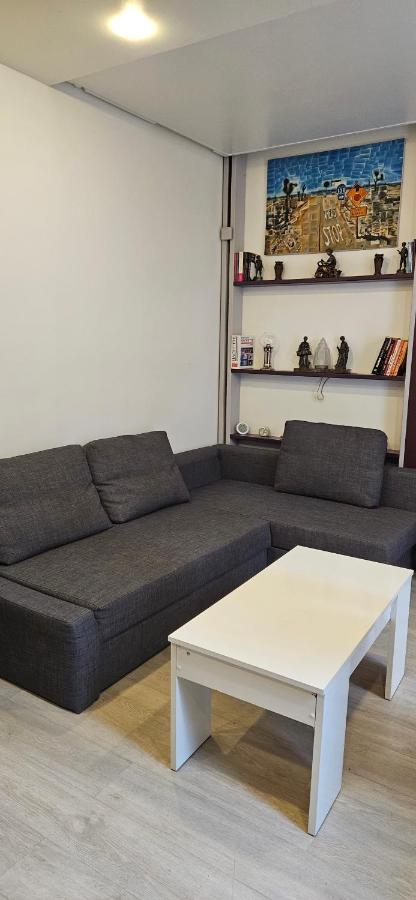 Studio 22M2 A Ivry/Seine-A 200 Metres De Paris. Proche Metro 7 Exterior photo
